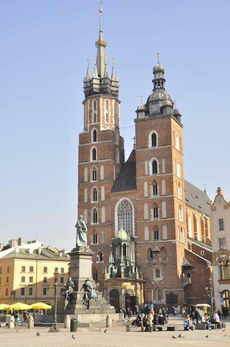 Arianska4You Lägenhet Krasków Exteriör bild